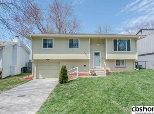 13868 V St, Omaha, NE 68137