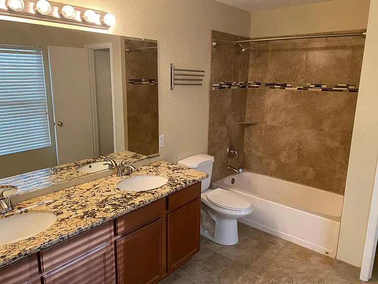 7500 E Deer Valley Rd #182 — Photo 18
