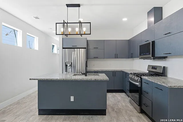 344 Claremont Ave — Photo 15
