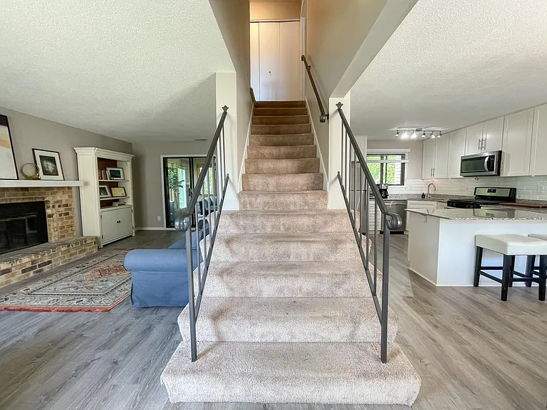 4545 Orchid Cir — Photo 11