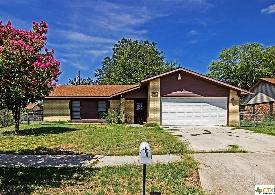 1st image of 2903 Lawndale St