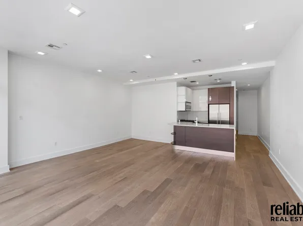 1769 East 13th Street image 5 of 15