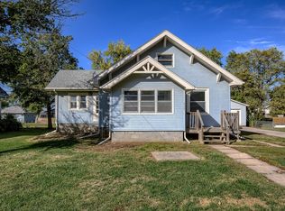 432 Pleasant St, Carson, IA 51525