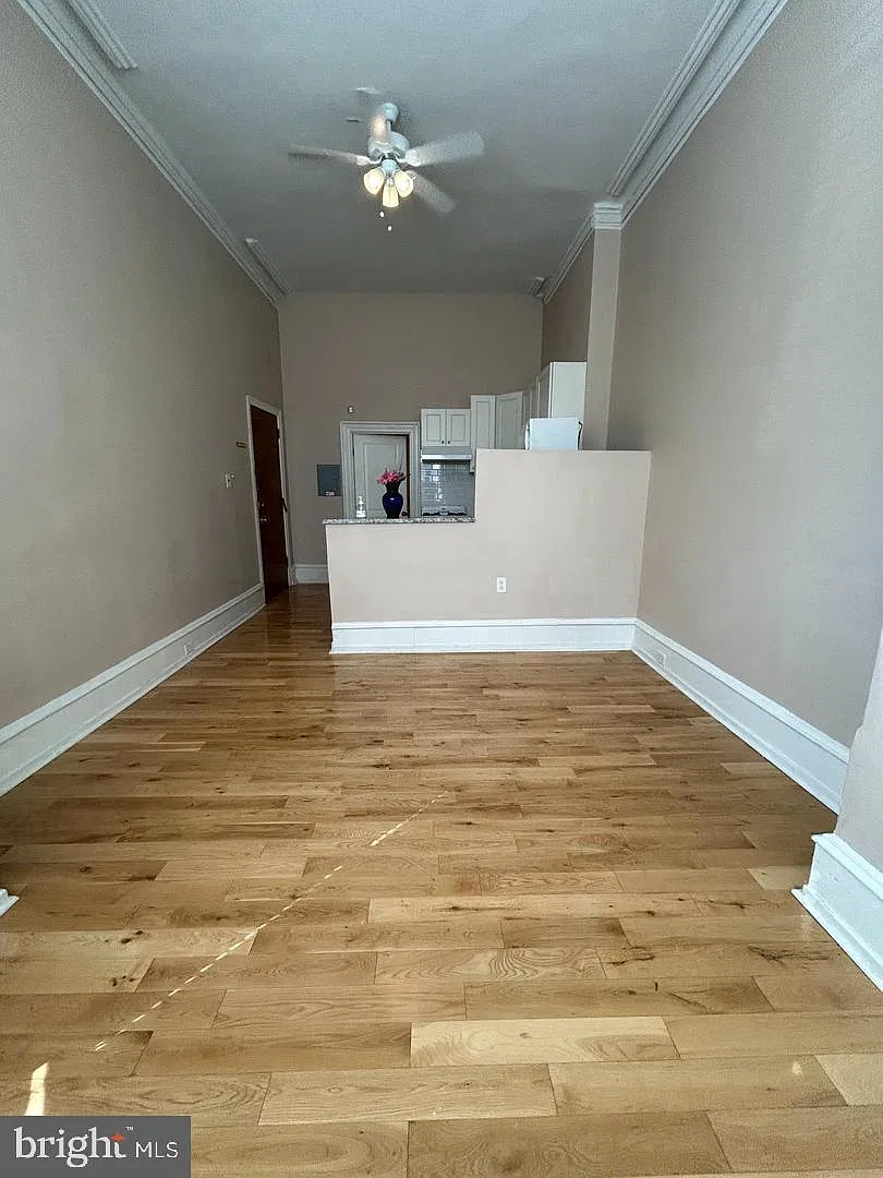 1 bed, 1.0 bath, 3143 sqft, $1,650 — Photo 4