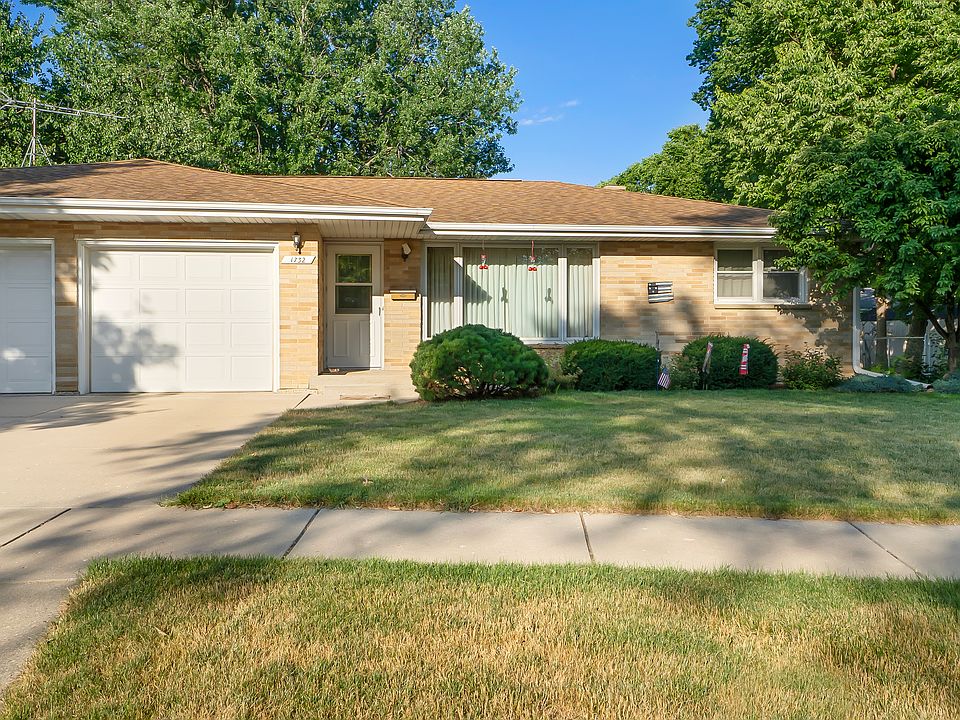 1st image of 1732 Tamarack Ln
