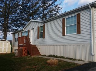 12 Ashton Dr, New Providence, PA 17560