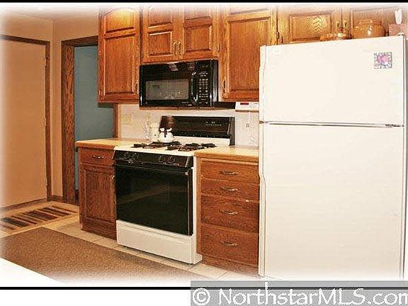 5th image of 8517 Green Haven Drive