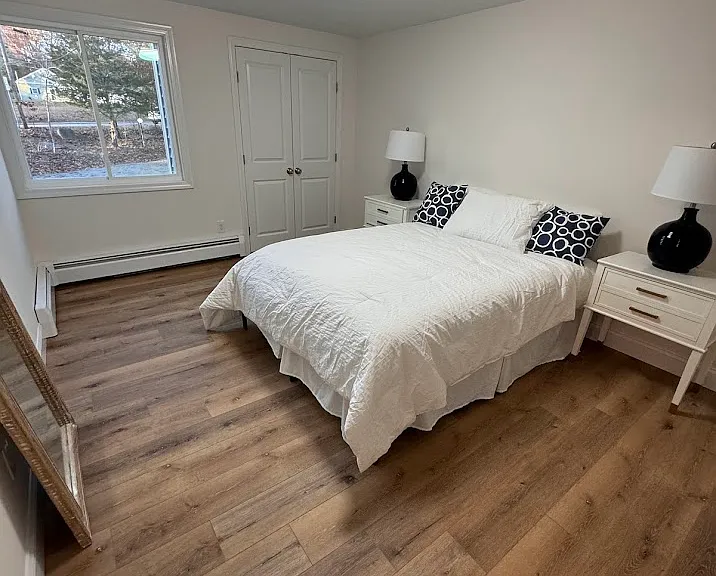 300 New River Rd — Photo 10