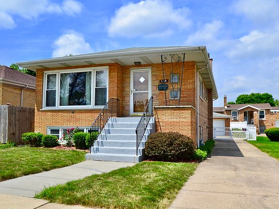 2nd image of 10340 S Lawndale Ave