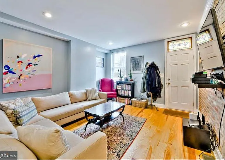 613 S East Ave — Photo 5