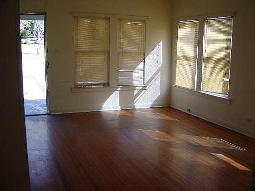2nd image of 104 MONTCLAIR AVE