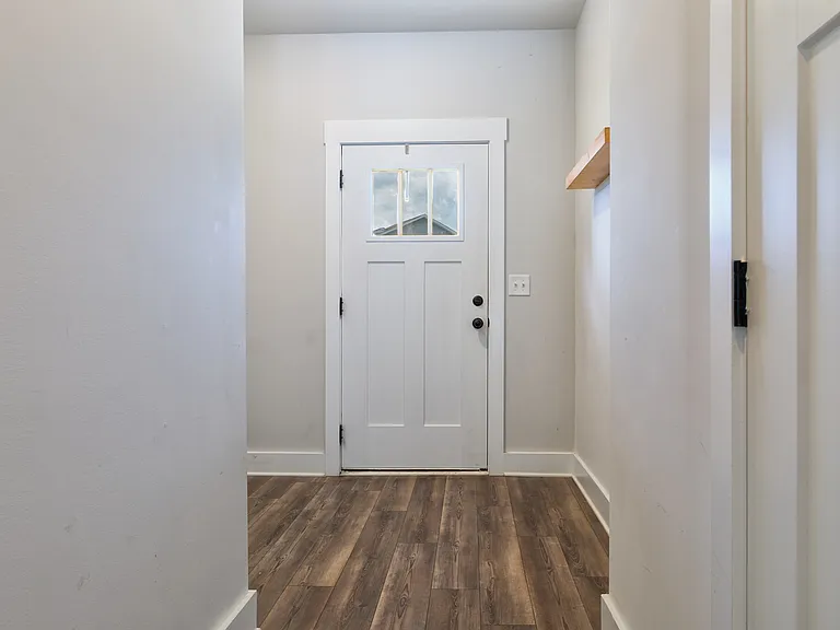 1069 Millison Pl — Photo 9