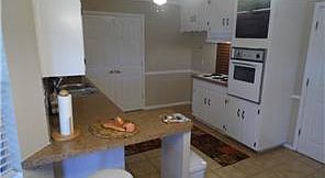 5th image of 801 Prestwick St