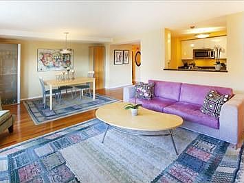 3rd image of 1776 Sacramento St APT 303