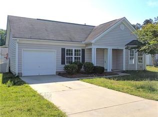 104 Sterling Terrace Dr, Mooresville, NC 28115