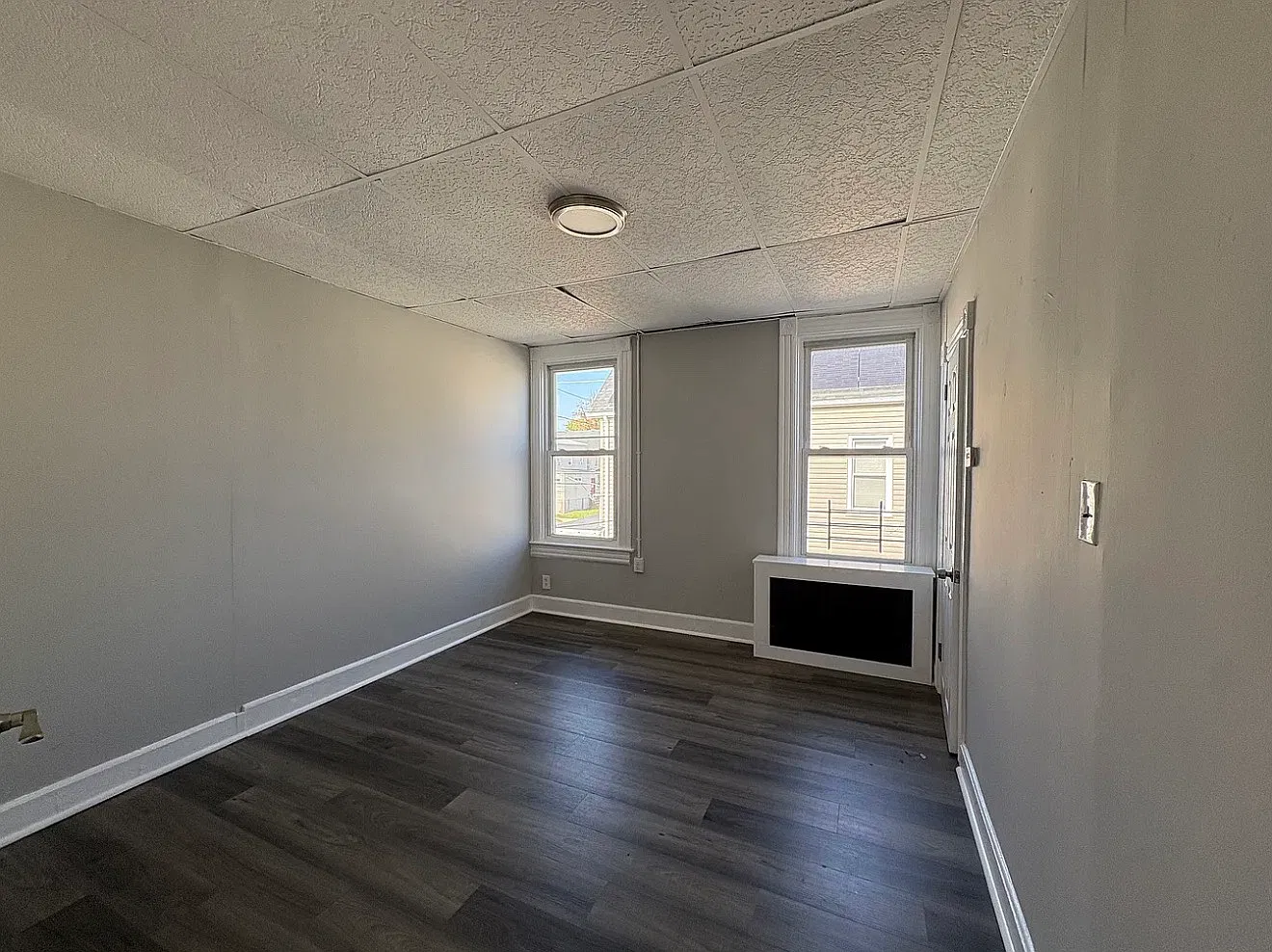 5 bed, $2,900 — Photo 4