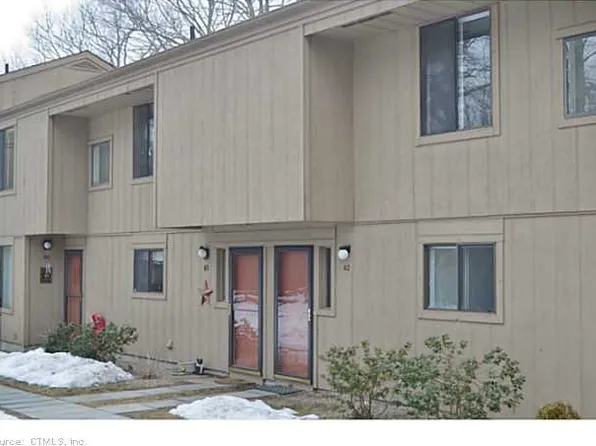 42 Granite Rd, Guilford, CT 06437