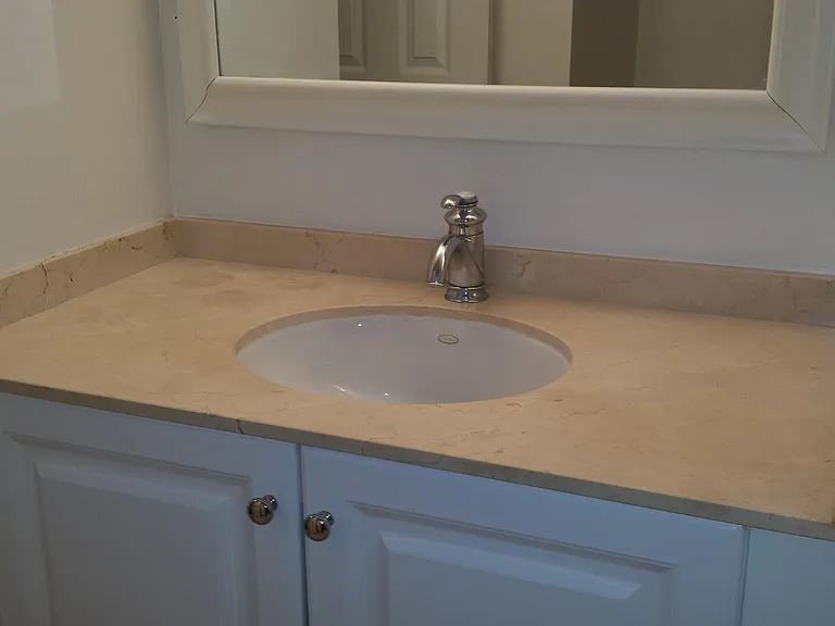 10101 Grosvenor Pl #520 — Photo 27