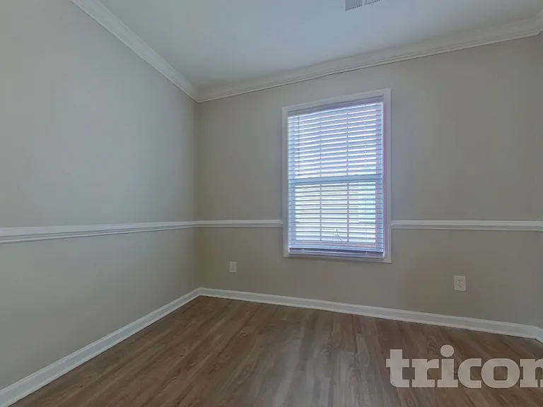 443 Laurel Mist Ln — Photo 5