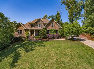 3805 Wandering Ln NE, Hickory, NC 28601