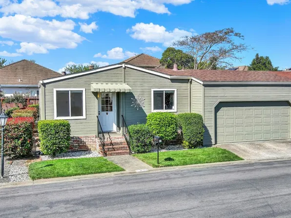 42 Falcon Crest Circle, Napa, CA 94558