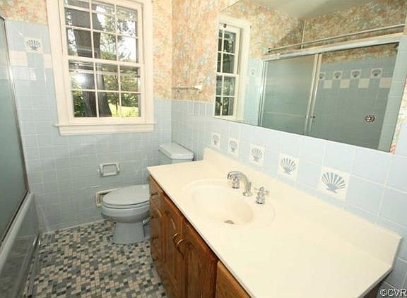 5th image of 1909 Greenhurst Dr