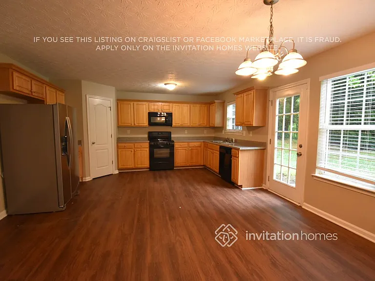 2600 Austin Ridge Dr — Photo 6