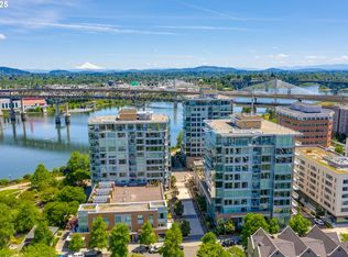 1920 SW River Dr E #1101, Portland, OR 97201