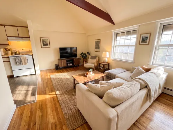 1 Campus Rd APT 19, Peekskill, NY 10566