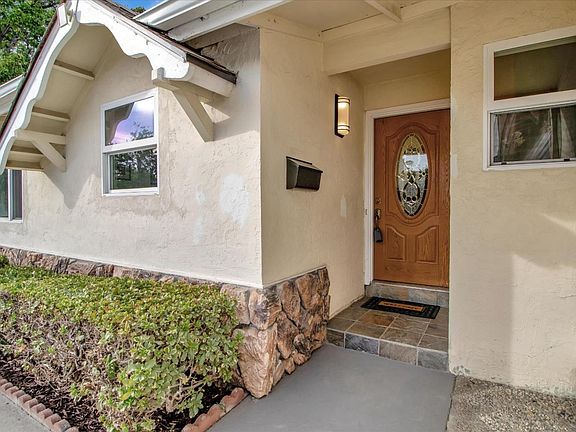 2nd image of 1608 Nightingale Ave