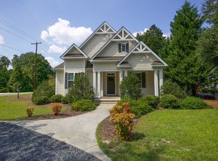 85 Dundee Rd, Pinehurst, NC 28374