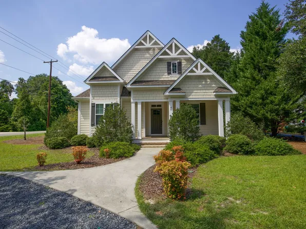 85 Dundee Rd, Pinehurst, NC 28374