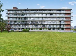 3232 Rideau Pl SW #506-507, Calgary, AB T2S1Z3