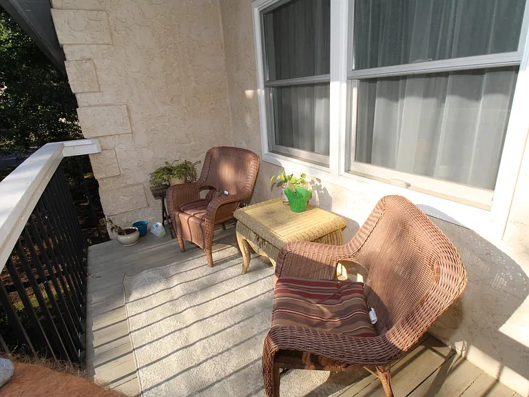 11 Heritage Dr — Photo 11