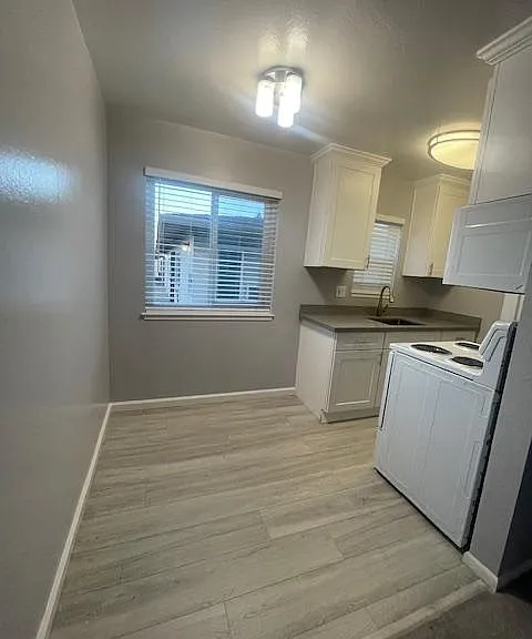 4770 Hamilton Ave #7 — Photo 3
