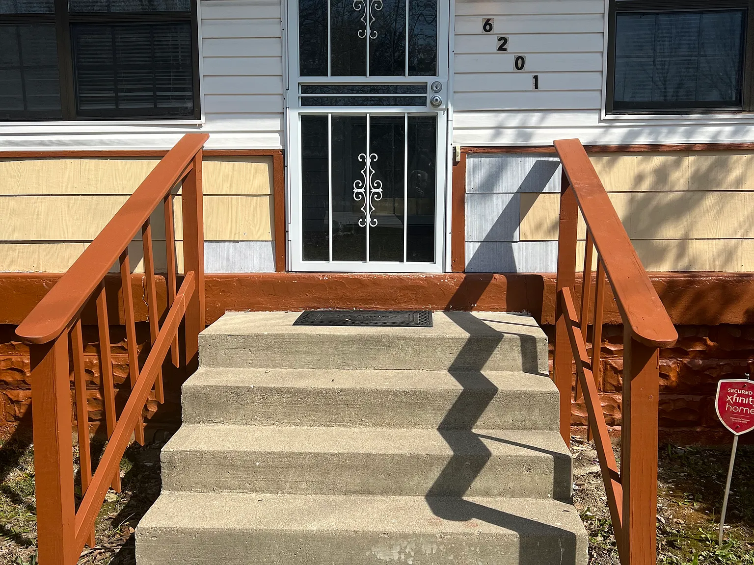 3 bed, 1500 sqft, $1,750 — Photo 2