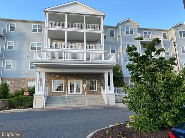 1 Mechanic St #407, Absecon, NJ 08201