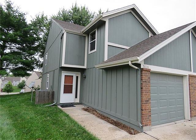 1st image of 501A NE Brookwood Cir