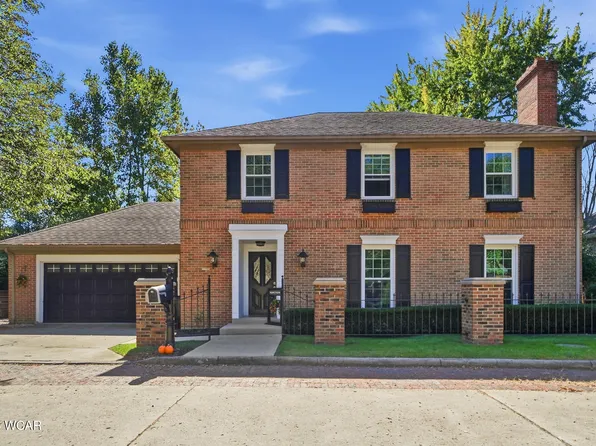 3 Sheffield Ln, Lima, OH 45805