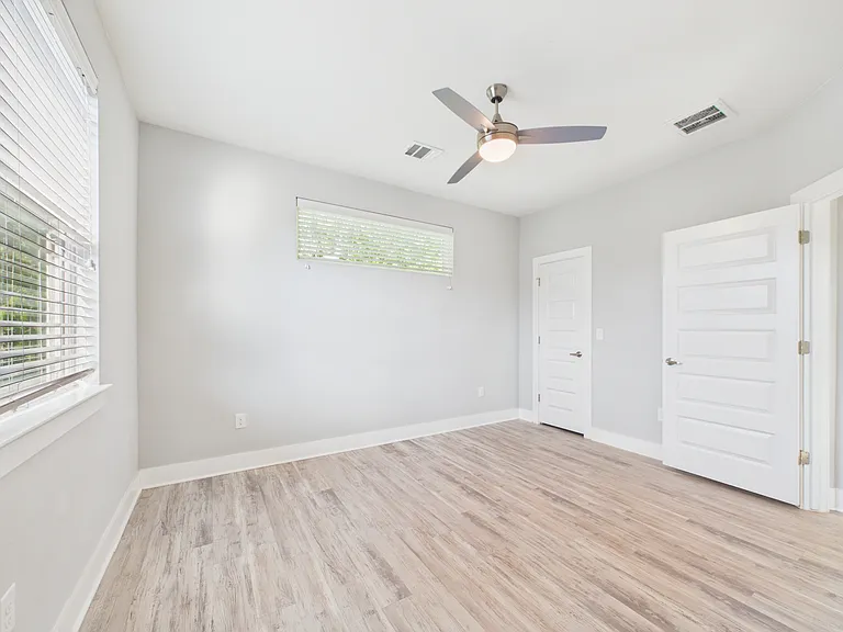 6713 Porter St #B — Photo 25