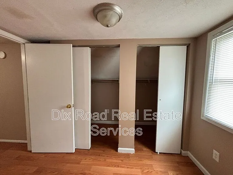1110 Ellen Dr — Photo 20