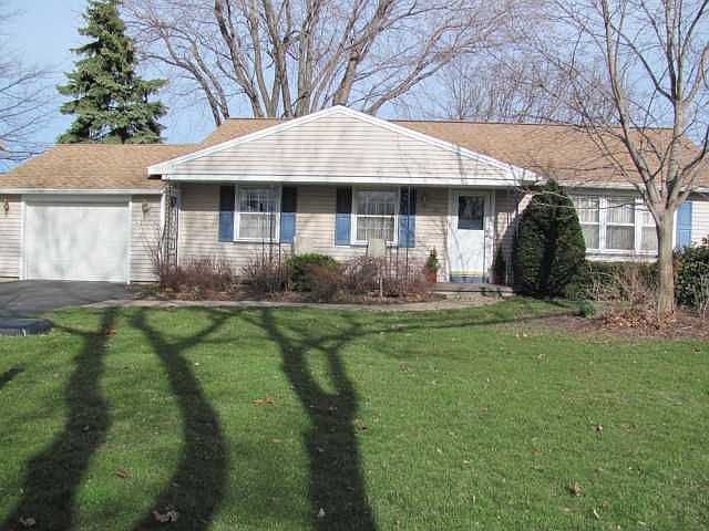 1st image of 22 Short Hills Dr