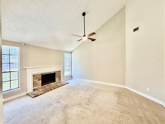 5th image of 16006 Maple Acres Ct
