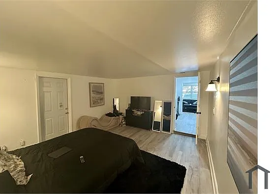 2 bed, 1566 sqft, $2,000 — Photo 4