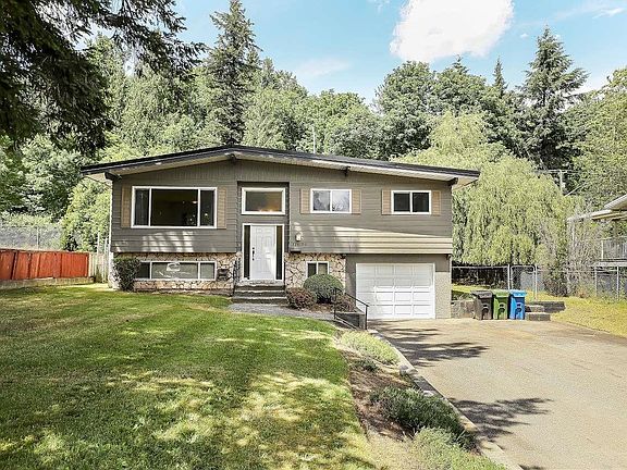 3rd image of 31639 Charlotte Ave