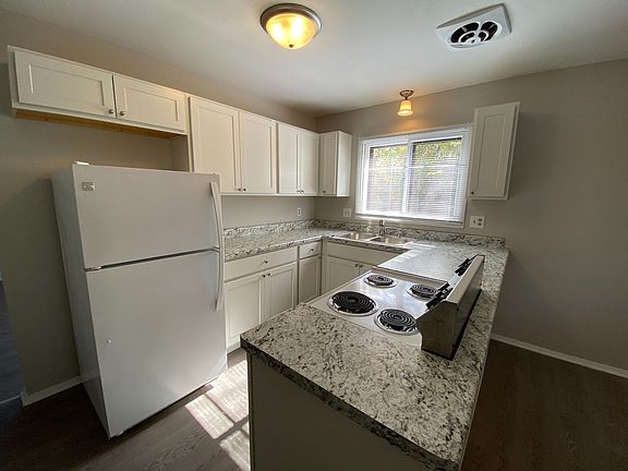 2nd image of 5305-5375 Root River Dr #5475
