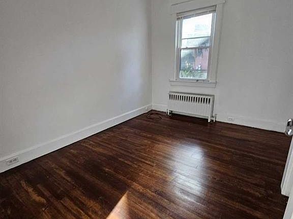 3rd image of 482 Sterling Pl Unit 1