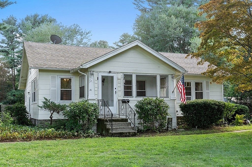 21 Quobaug Ave, Oxford, MA 01540 Zillow