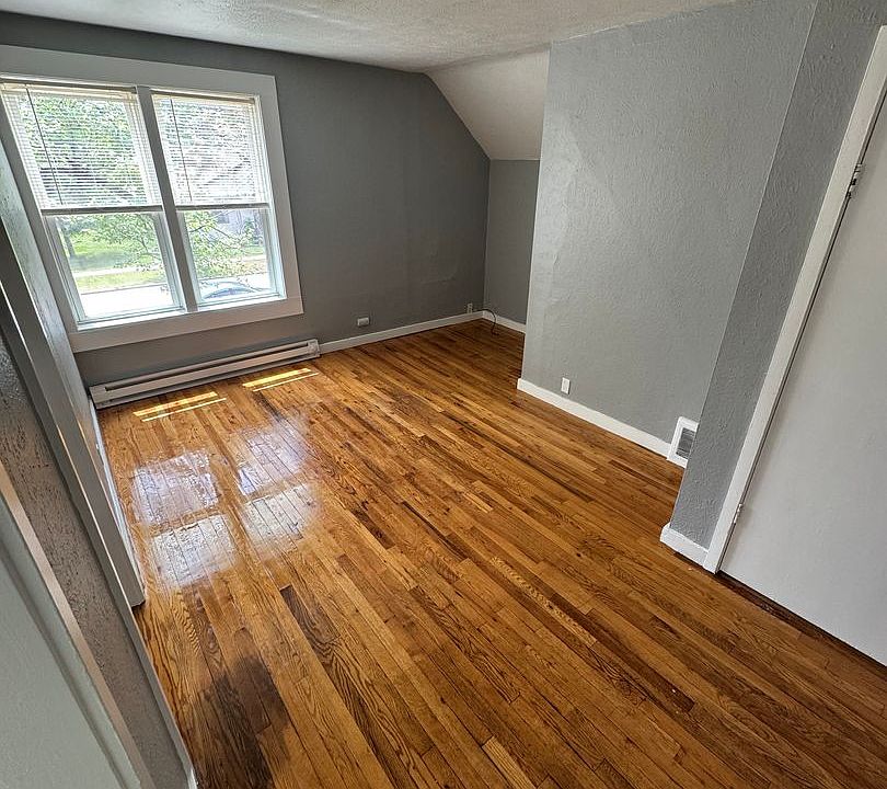 1st image of 1304 Elizabeth Ave #1/2
