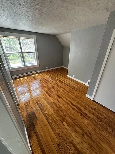 1304 Elizabeth Ave Photo 1